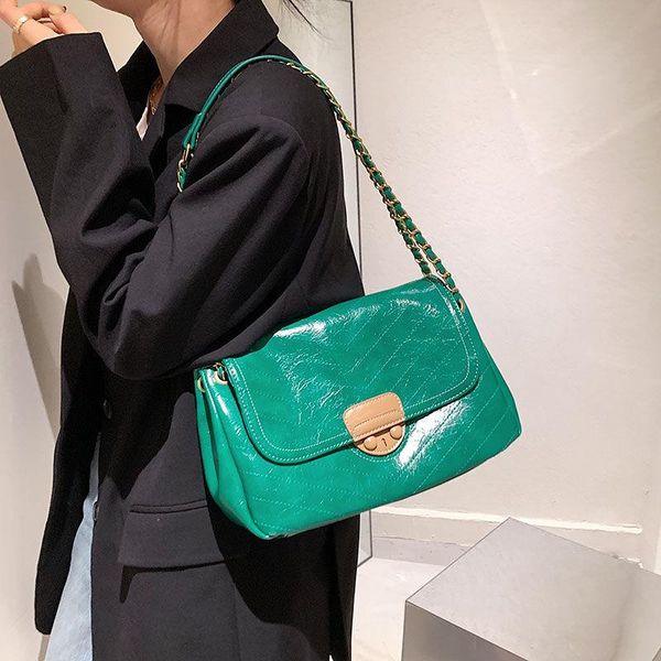 evening bags women trend shoulder bag messenger luxury designer chain tote korean handbags travel package vintage green clutch
evening bags women trend shoulder bag messenger luxury designer chain tote korean handbags travel package vintage green clutch