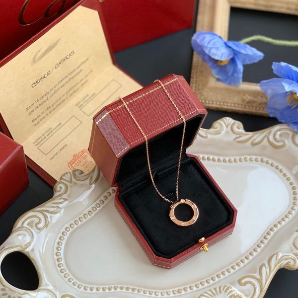 designer necklace 2021 big cake rose gold love necklaces ladies fashion luxury jewelry couple romantic trend wild with box, Silver
designer necklace 2021 big cake rose gold love necklaces ladies fashion luxury jewelry couple romantic trend wild with box, Silver