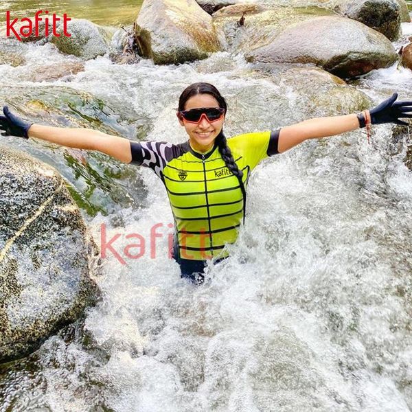 kafishort-sleeved cycling jersey suit ladies triathlon mountain bike striped tights casual wear ciclismo feminina racing sets, Black;blue
kafishort-sleeved cycling jersey suit ladies triathlon mountain bike striped tights casual wear ciclismo feminina racing sets, Black;blue