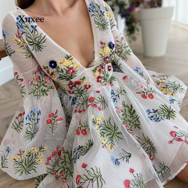 casual dresses 2021 summer ladies elegant mini dress deep v neck long lantern sleeves open back printed floral slim high waist large he, Black;gray
casual dresses 2021 summer ladies elegant mini dress deep v neck long lantern sleeves open back printed floral slim high waist large he, Black;gray