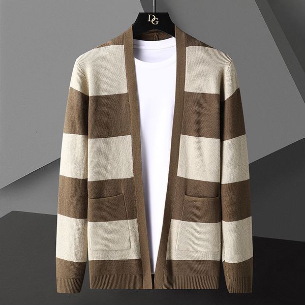 men's sweaters plus dark size cardigan loose in cashmere fashion striped korean male contrast pocket sweater st37, White;black
men's sweaters plus dark size cardigan loose in cashmere fashion striped korean male contrast pocket sweater st37, White;black