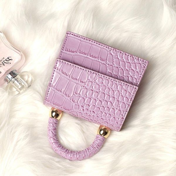 outdoor bags 2021 summer women bag fashion messenger trend shape single shoulder practical handbag for shopping
outdoor bags 2021 summer women bag fashion messenger trend shape single shoulder practical handbag for shopping