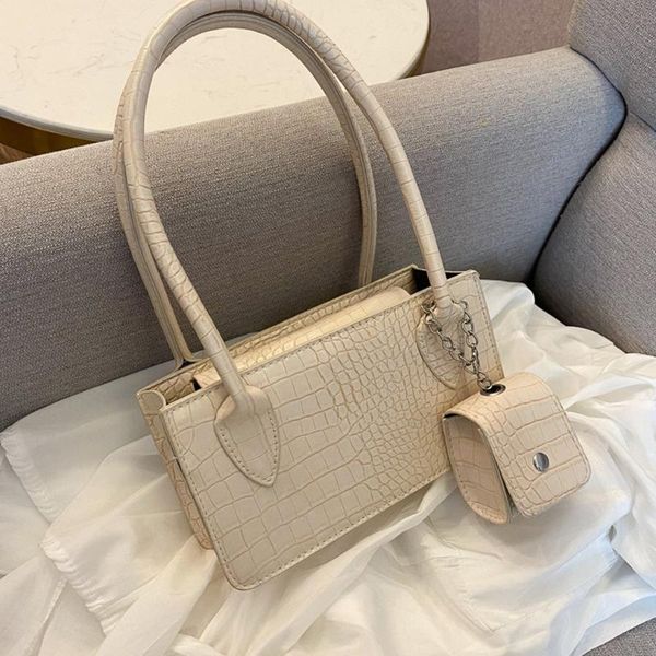women's pu leather one shoulder big capacity handbag all matched messenger bag fashion elegant casual ladies simple
women's pu leather one shoulder big capacity handbag all matched messenger bag fashion elegant casual ladies simple