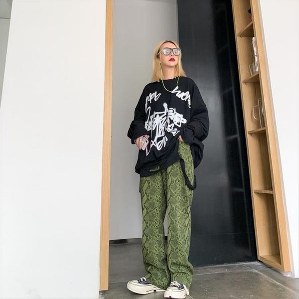 harajuku y2k wide leg women capris egirl snake printed oversized high waist loose casual trousers female vintage aesthetic, Black;white
harajuku y2k wide leg women capris egirl snake printed oversized high waist loose casual trousers female vintage aesthetic, Black;white