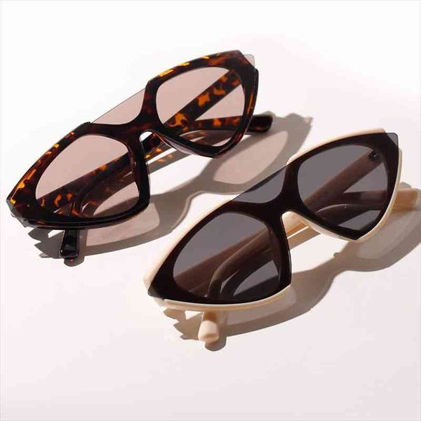 fashion unique one piece cat eye sunglasses for women brand chic gradient shades female uv400 eyewear men sun glasses, White;black
fashion unique one piece cat eye sunglasses for women brand chic gradient shades female uv400 eyewear men sun glasses, White;black