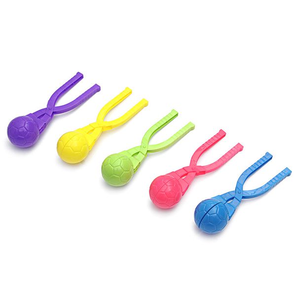 1pc lovely football snowball clip maker clip children outdoor winter snow sand mold tool creative outdoor fun & sports 1342 y2
1pc lovely football snowball clip maker clip children outdoor winter snow sand mold tool creative outdoor fun & sports 1342 y2