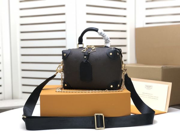 new product series show style factory direct sales shoulder bags cross body bag vintage charm all-match luxurious handbag
new product series show style factory direct sales shoulder bags cross body bag vintage charm all-match luxurious handbag