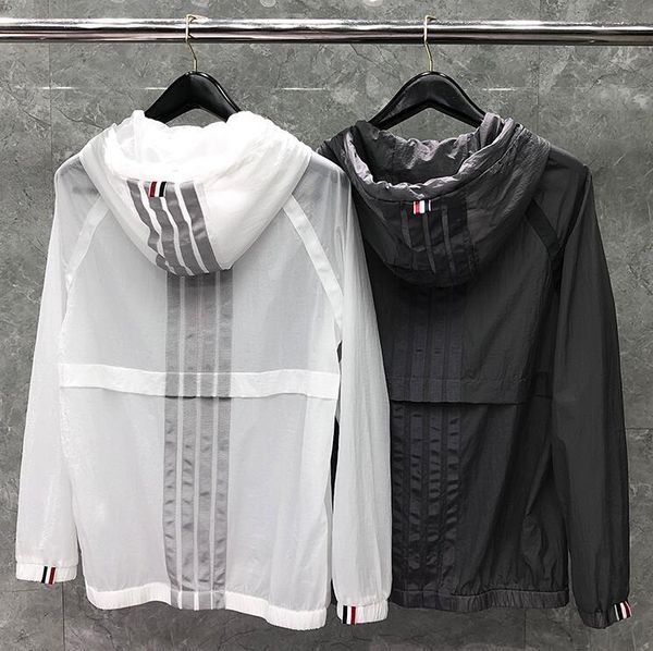 men's jackets 2021 brand fashion jacket men uv sun protection outdoor sports coats thin hooded casual sunscreen loose skin windbreaker, Black;brown
men's jackets 2021 brand fashion jacket men uv sun protection outdoor sports coats thin hooded casual sunscreen loose skin windbreaker, Black;brown