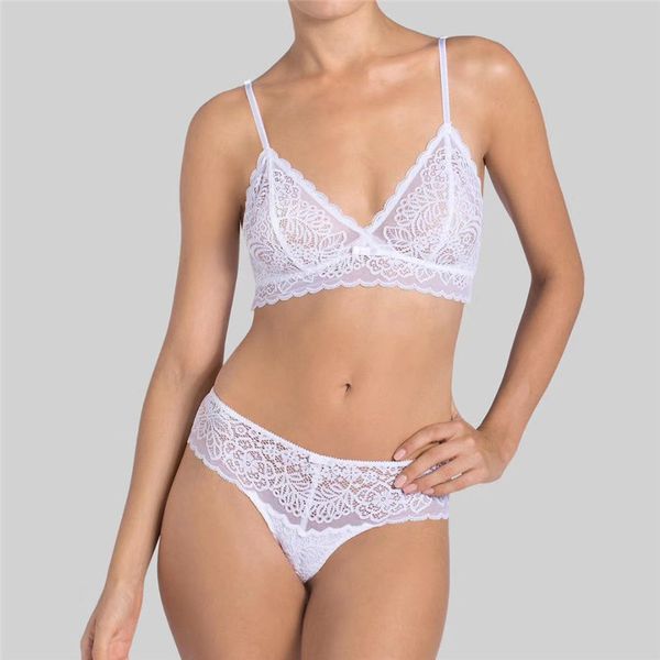 bra set 2021 genuine l022 thin cup french hollow out no steel ring gathered comfortable underwear, Red;black
bra set 2021 genuine l022 thin cup french hollow out no steel ring gathered comfortable underwear, Red;black