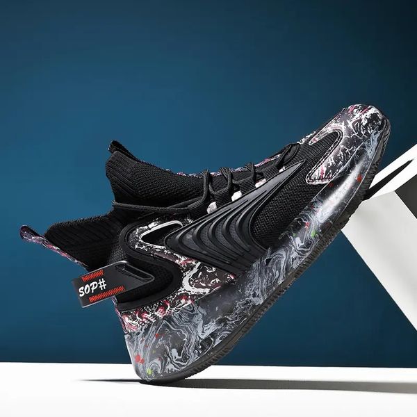 spring good well tidee version whtite of sports running shoes women and men flying woven breathable runner black soft bottom nonslip
spring good well tidee version whtite of sports running shoes women and men flying woven breathable runner black soft bottom nonslip