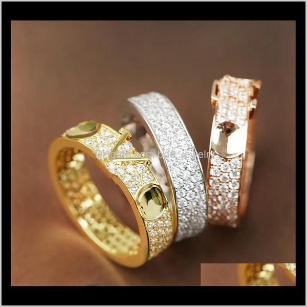 with side stones jewelry selling rings shiny gem for man and woman couple personality ring aessories supply drop delivery 2021 h, Silver
with side stones jewelry selling rings shiny gem for man and woman couple personality ring aessories supply drop delivery 2021 h, Silver
