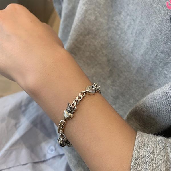 charm bracelets retro crown small love listed bracelet japan and korea simple fashion to do old, Golden;silver
charm bracelets retro crown small love listed bracelet japan and korea simple fashion to do old, Golden;silver