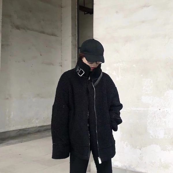 sheep wool jacket autumn and winter full print stand-up collar casual short jacketss lamb velvet loose jackets men ands women the same style, Black;brown
sheep wool jacket autumn and winter full print stand-up collar casual short jacketss lamb velvet loose jackets men ands women the same style, Black;brown