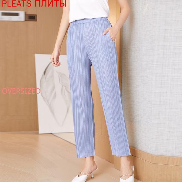 women's pants & capris miyake pleated casual spring summer 2021 fashion loose large size elastic waist wild long straight leg, Black;white
women's pants & capris miyake pleated casual spring summer 2021 fashion loose large size elastic waist wild long straight leg, Black;white