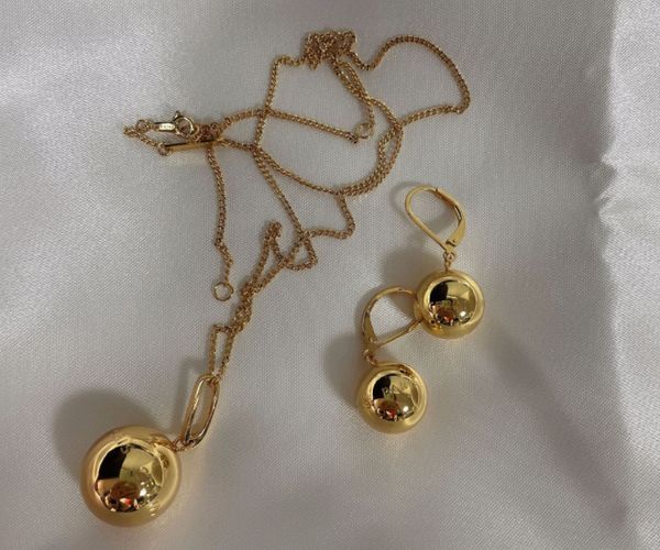 summer fashion simple elegant jewelry set gold stud earrings pendant necklace stainless steel pearl single sales, Silver
summer fashion simple elegant jewelry set gold stud earrings pendant necklace stainless steel pearl single sales, Silver