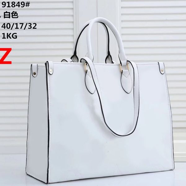 tote bag women handbag crossbody shopping bags fashion handbags plain classic letter print internal red lining zipper large capacity package
tote bag women handbag crossbody shopping bags fashion handbags plain classic letter print internal red lining zipper large capacity package