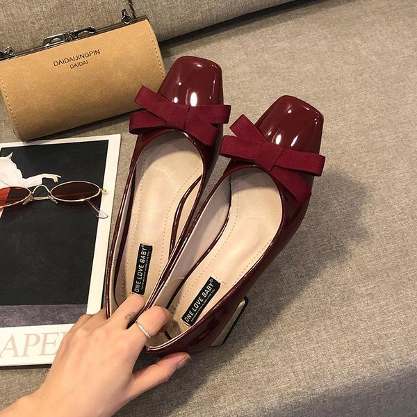 dress shoes talon femme square toe japanned leather pumps women white brief ol metal med-heels wedding woman, Black
dress shoes talon femme square toe japanned leather pumps women white brief ol metal med-heels wedding woman, Black