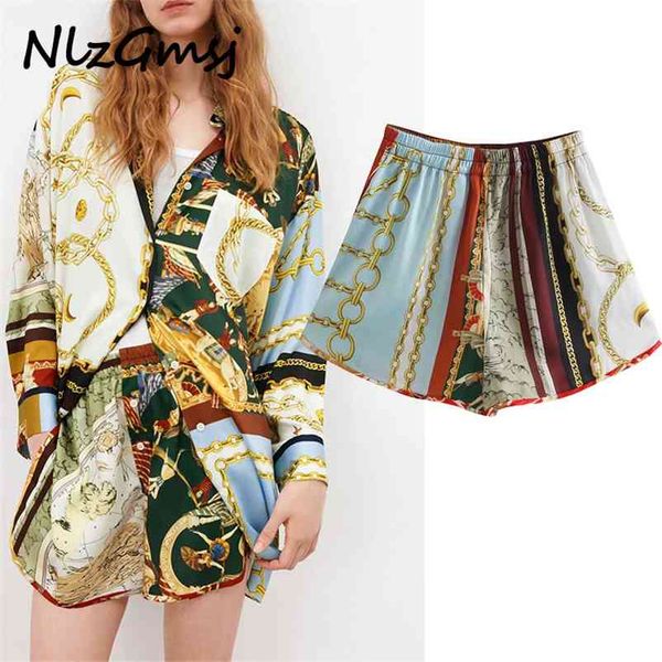 short spring autumn streetwear style printing button pockets high waist loose temperament women's short 210628, White;black
short spring autumn streetwear style printing button pockets high waist loose temperament women's short 210628, White;black