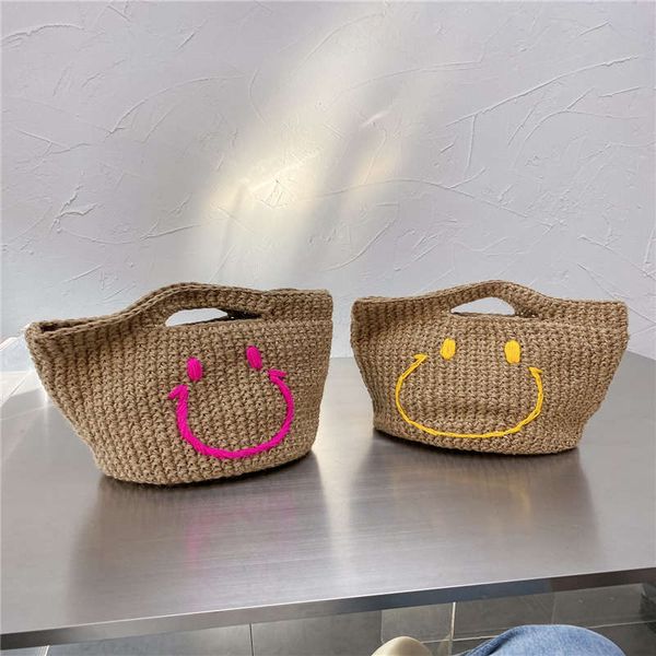 tote 21ss straw bag smily face embroidered summer new arrival fresh style women picnic travel basket high capacity bag
tote 21ss straw bag smily face embroidered summer new arrival fresh style women picnic travel basket high capacity bag