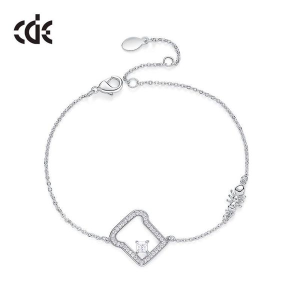 link, chain cde fashion silver color ant steal bread charm bracelet with zircon for women accessories jewelry copper, Black
link, chain cde fashion silver color ant steal bread charm bracelet with zircon for women accessories jewelry copper, Black
