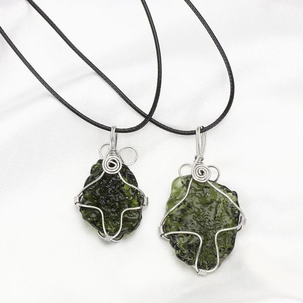 wire wrap natural moldavite necklace raw green stone czech irregular handmade crushed crystal pendant necklaces, Silver
wire wrap natural moldavite necklace raw green stone czech irregular handmade crushed crystal pendant necklaces, Silver