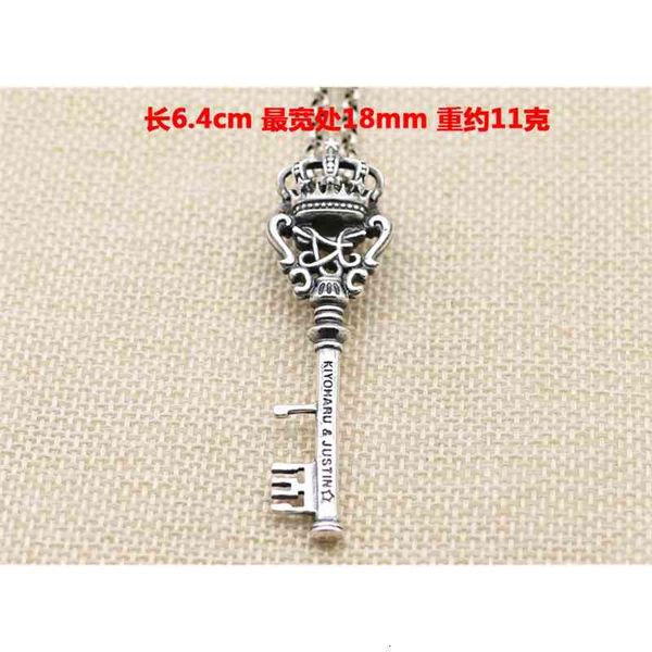 luxury design pendant necklace fashion jewelry punk hip hop style sterling silver crown key men's sweater chain women's thai
luxury design pendant necklace fashion jewelry punk hip hop style sterling silver crown key men's sweater chain women's thai