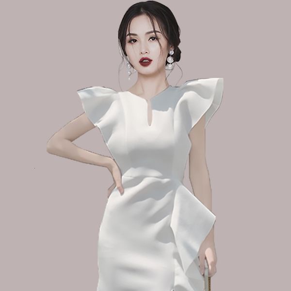 casual dresses 2021 new summer women fashion v neck white ruffles club irregular sleeveless midi length celebrity runway dm6p, Black;gray
casual dresses 2021 new summer women fashion v neck white ruffles club irregular sleeveless midi length celebrity runway dm6p, Black;gray