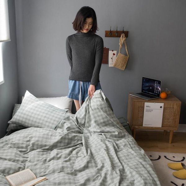 bedding sets 2021 fashion northern europe style green gird comfort bed cover set king size home textile
bedding sets 2021 fashion northern europe style green gird comfort bed cover set king size home textile