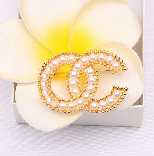 wholesale 20colors famous brand designer brooch double letter gold silver fashion pearl charm couples women men rhinestone suit pin fashion, Gray
wholesale 20colors famous brand designer brooch double letter gold silver fashion pearl charm couples women men rhinestone suit pin fashion, Gray