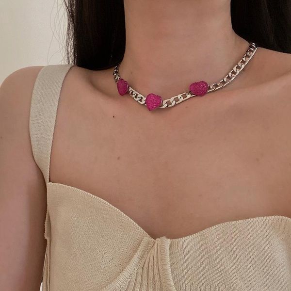 chokers 2021 fashion vintage metal silver color pink love heart choker clavicle chain simple necklace for women aesthetic jewelry, Golden;silver
chokers 2021 fashion vintage metal silver color pink love heart choker clavicle chain simple necklace for women aesthetic jewelry, Golden;silver