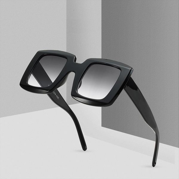 Big Square Sunglasses Women Brand Designer Retro Clear Sun Glasses For Female Oversized Black Shades Oculos Uv400, White;black
Big Square Sunglasses Women Brand Designer Retro Clear Sun Glasses For Female Oversized Black Shades Oculos Uv400, White;black