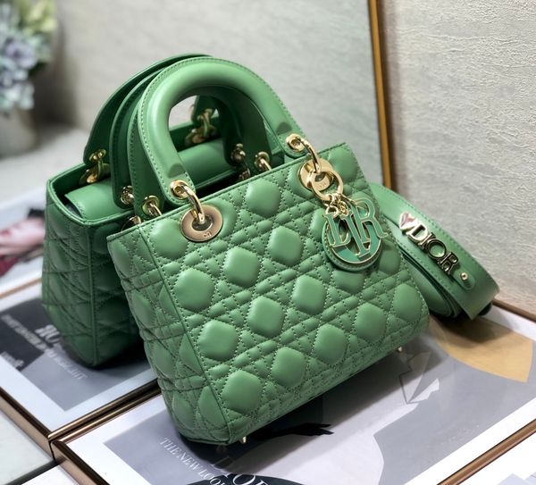 2021 designer luxury women wallet handbag handbags bags luxury brand crossbody soho bag disco shoulder bag fringed bag purse
2021 designer luxury women wallet handbag handbags bags luxury brand crossbody soho bag disco shoulder bag fringed bag purse