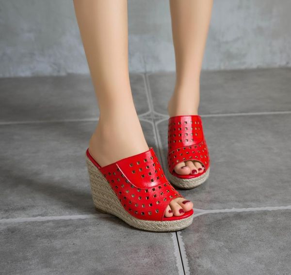 slippers on a wedge house platform shoes slides fashion women heels beige heeled sandals pantofle luxury soft high black 2021 ro
slippers on a wedge house platform shoes slides fashion women heels beige heeled sandals pantofle luxury soft high black 2021 ro