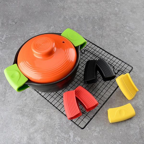 mats & pads 2pcs silicone heat resistant clip non-slip handle cover anti-scald pot clips bowel microwave oven gloves kitchen gadgets
mats & pads 2pcs silicone heat resistant clip non-slip handle cover anti-scald pot clips bowel microwave oven gloves kitchen gadgets