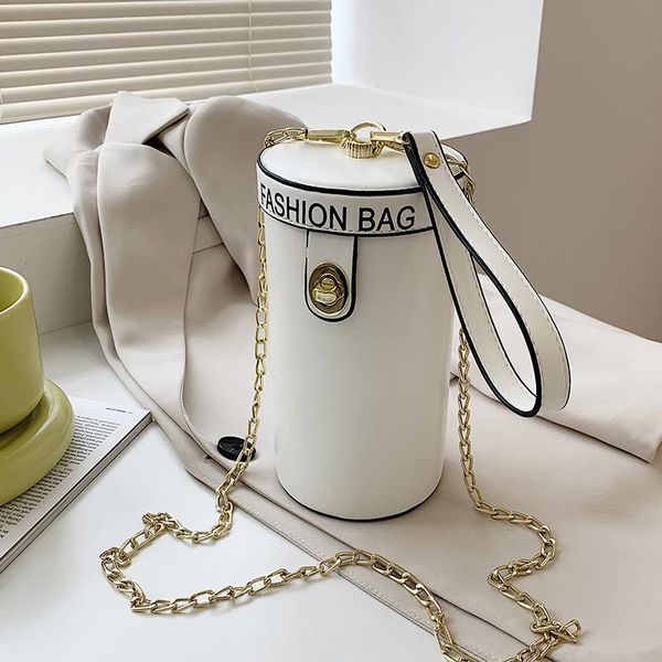 shoulder bags niche design -selling for women all-match 2021 high-end chain messenger bag bucket width: 10cm
shoulder bags niche design -selling for women all-match 2021 high-end chain messenger bag bucket width: 10cm