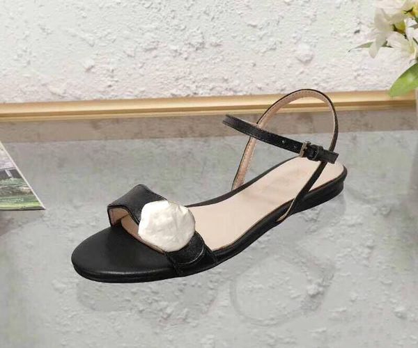 with box classic lady sandals buckle metal leather flat bottom beach woman shoes designer luxury women's large size us11 42 41, Black
with box classic lady sandals buckle metal leather flat bottom beach woman shoes designer luxury women's large size us11 42 41, Black