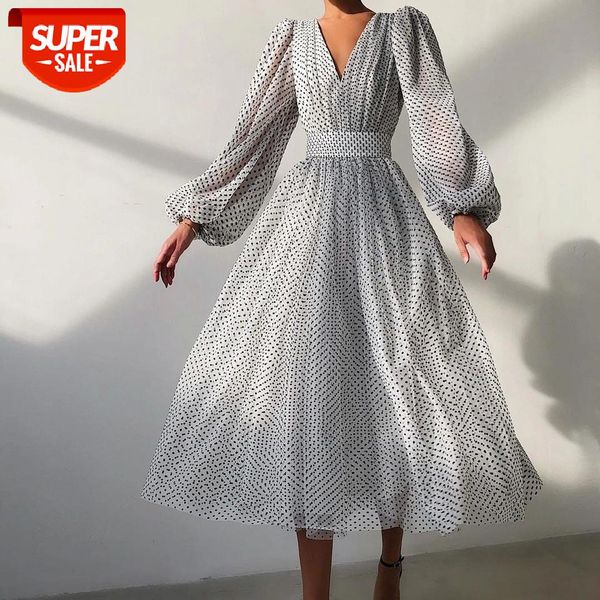 elegant temperament puff sleeve long dress spot printing v-neck elastic high waist one-piece fitting for women ladies #251h, White;black
elegant temperament puff sleeve long dress spot printing v-neck elastic high waist one-piece fitting for women ladies #251h, White;black