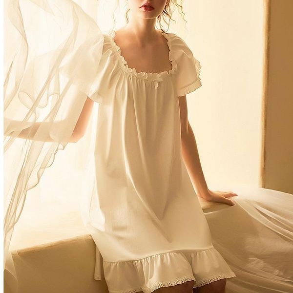 womens sleepwears lolita princess dress sleepshirts vintage stringy selvedge square collar lace nightgowns.cotton nightdress loungewear, Black;red
womens sleepwears lolita princess dress sleepshirts vintage stringy selvedge square collar lace nightgowns.cotton nightdress loungewear, Black;red