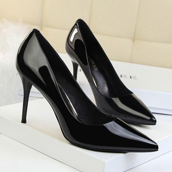 dress shoes 2021 pu leather woman pumps fashion kitten heels 7.5 cm occupation office women, Black
dress shoes 2021 pu leather woman pumps fashion kitten heels 7.5 cm occupation office women, Black