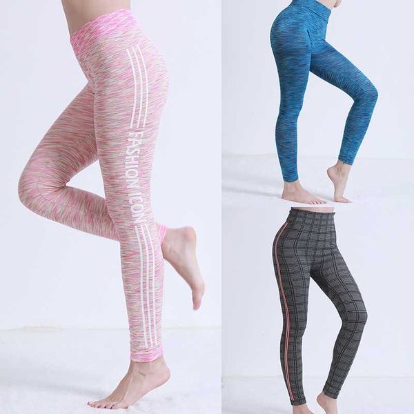 printed gradient yoga pants slim fit hip lifting sports fitness leggings women, Black
printed gradient yoga pants slim fit hip lifting sports fitness leggings women, Black