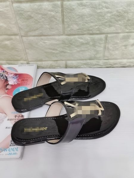 women flat slippers luxurys designers gg
women sandals leather brand girl slides sandalias casual flip flops size 36-42 gg
men, Black
women flat slippers luxurys designers gg
women sandals leather brand girl slides sandalias casual flip flops size 36-42 gg
men, Black
