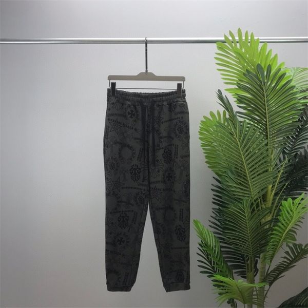 2021 autumn / winter new ch clovis pants cross sanskrit printing tide brand elastic belt leggings, Blue
2021 autumn / winter new ch clovis pants cross sanskrit printing tide brand elastic belt leggings, Blue