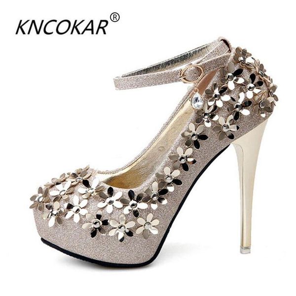 pair of wedding shoes gold and waterproof platform bride silver crystal bridesmaid shoe dress, Black
pair of wedding shoes gold and waterproof platform bride silver crystal bridesmaid shoe dress, Black