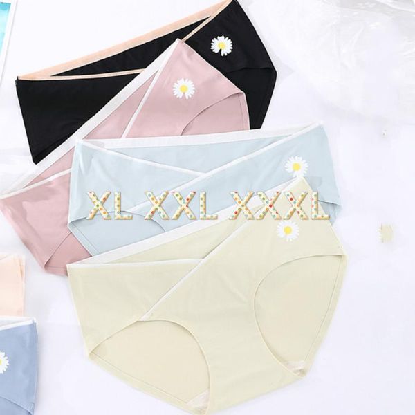 maternity bottoms pregnant women shorts chrysanthemum ice silk bottom of the traceless triangle enlarged underwear breathable antibacterial, White
maternity bottoms pregnant women shorts chrysanthemum ice silk bottom of the traceless triangle enlarged underwear breathable antibacterial, White
