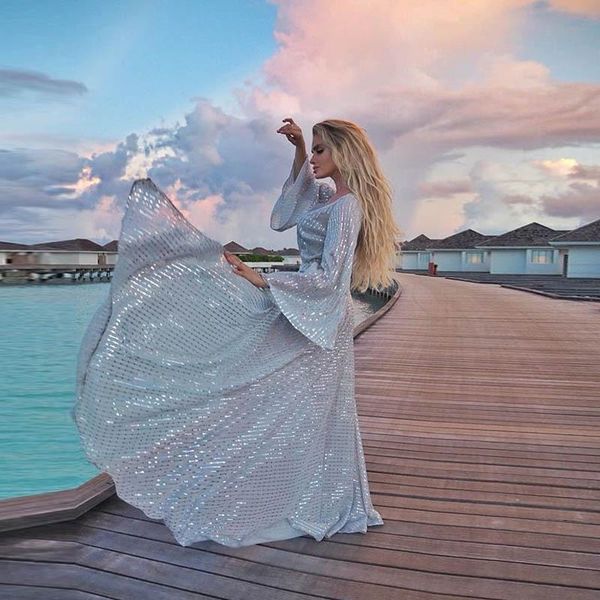casual dresses european spring autumn v-neck long sleeve slim silver striped women vestidos fashion streetwear 2021, Black;gray
casual dresses european spring autumn v-neck long sleeve slim silver striped women vestidos fashion streetwear 2021, Black;gray