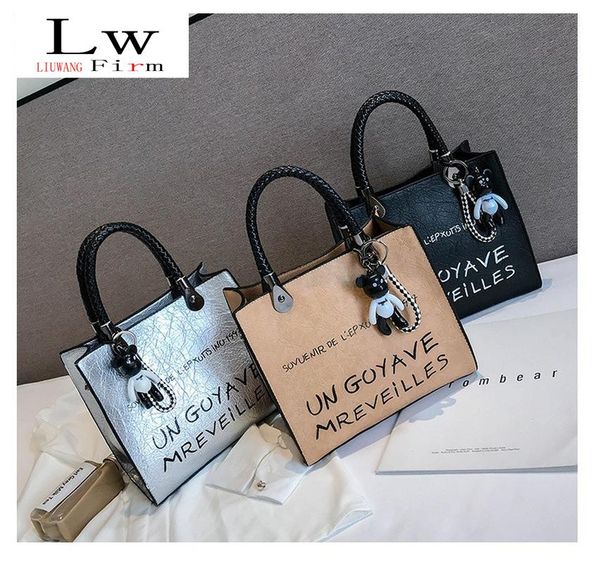 shoulder bags women's frosted bag doll decoration ladies handbag large capacity messenger solid color pu
shoulder bags women's frosted bag doll decoration ladies handbag large capacity messenger solid color pu