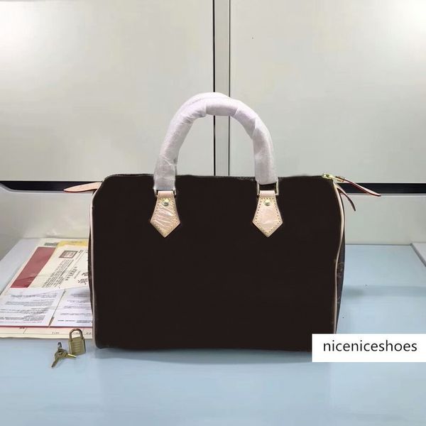 famous women shoulder bags genunie leather totes handbags speedy 30 35 pillow bag m41526 with lock key gc#160 wallets
famous women shoulder bags genunie leather totes handbags speedy 30 35 pillow bag m41526 with lock key gc#160 wallets
