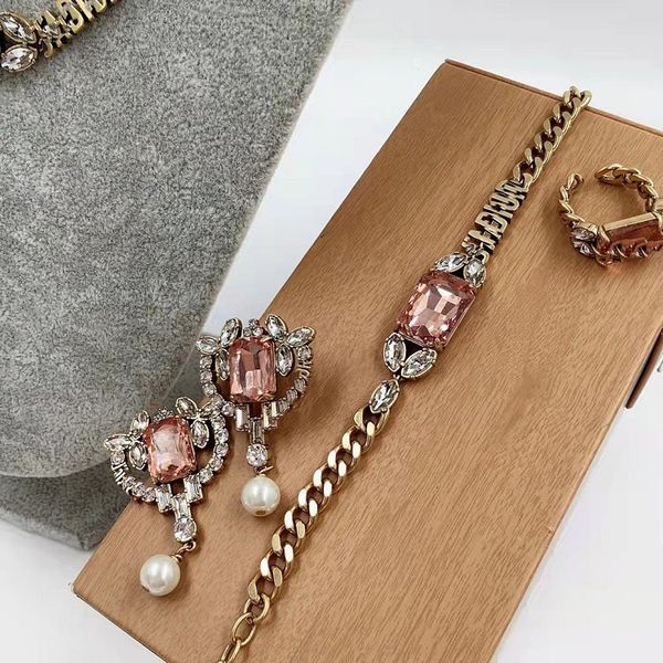 ladies fashion jewelry suit inlaid pearl chain necklace bracelet heart-shaped pendant earring opening ring, Silver
ladies fashion jewelry suit inlaid pearl chain necklace bracelet heart-shaped pendant earring opening ring, Silver