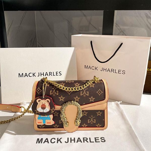 evening bags genuine leather women flap 2021 fashion all match ladies fashionel purse and handbags carteras mujer de hombro y bolsos
evening bags genuine leather women flap 2021 fashion all match ladies fashionel purse and handbags carteras mujer de hombro y bolsos