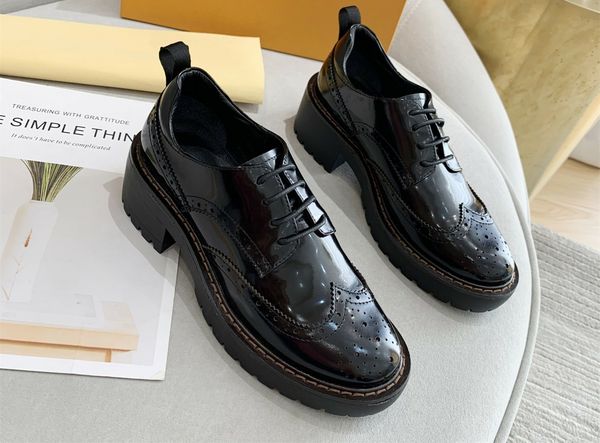 women's flat genuine leather shoes sandals slippers banquet wedding dress party casual fisherman heeled with box 261, Black
women's flat genuine leather shoes sandals slippers banquet wedding dress party casual fisherman heeled with box 261, Black